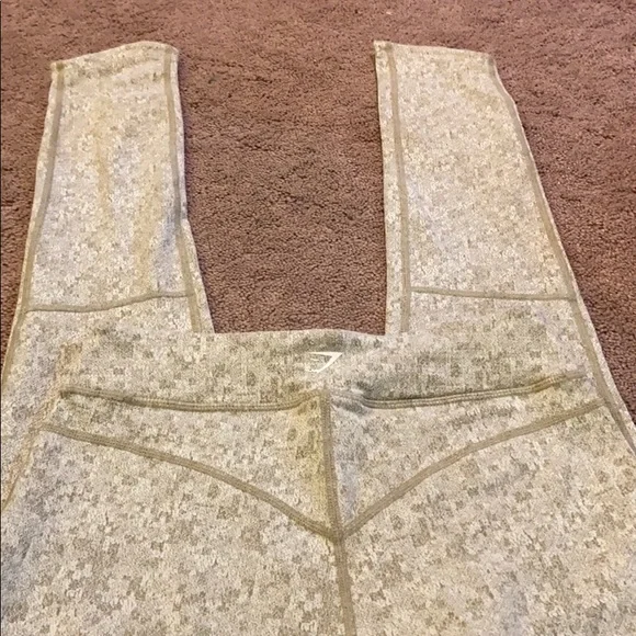 Gymshark fleur legging - Picture 2 of 3